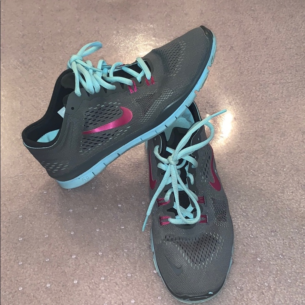 Nike Free Runs 5.0